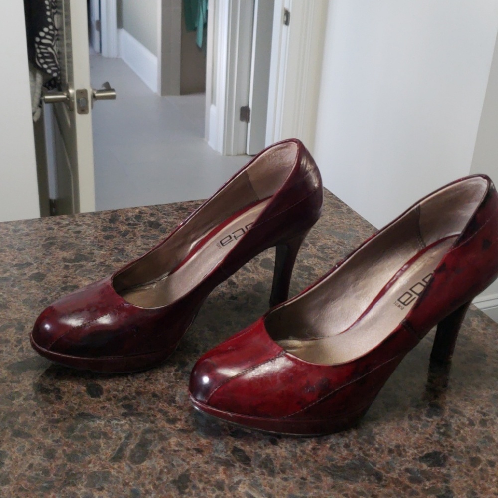 Moda High Heels,  3 1/2 inch, Burgandy